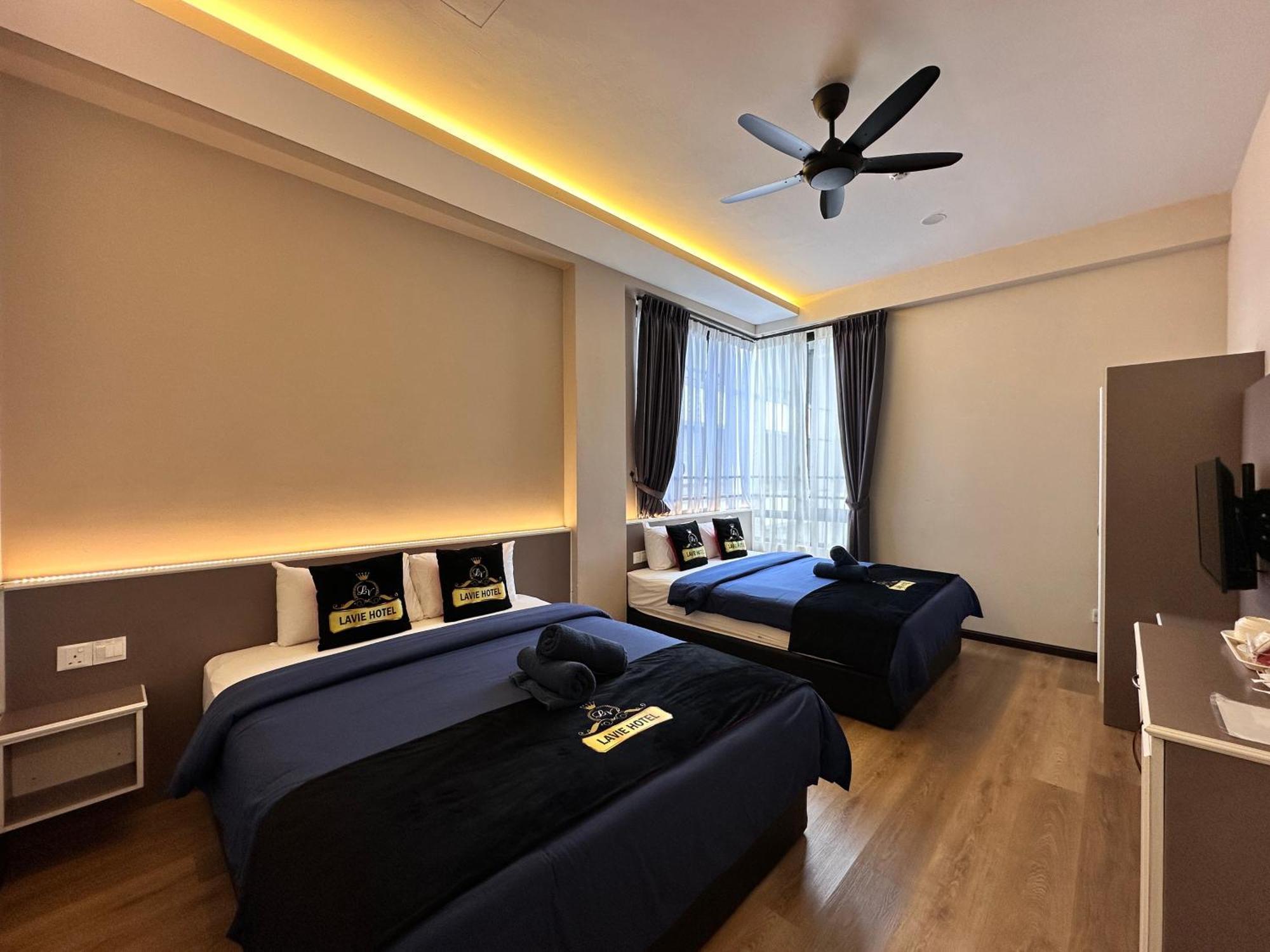 Hotel Lavie At Centrum Бринчанг Екстер'єр фото