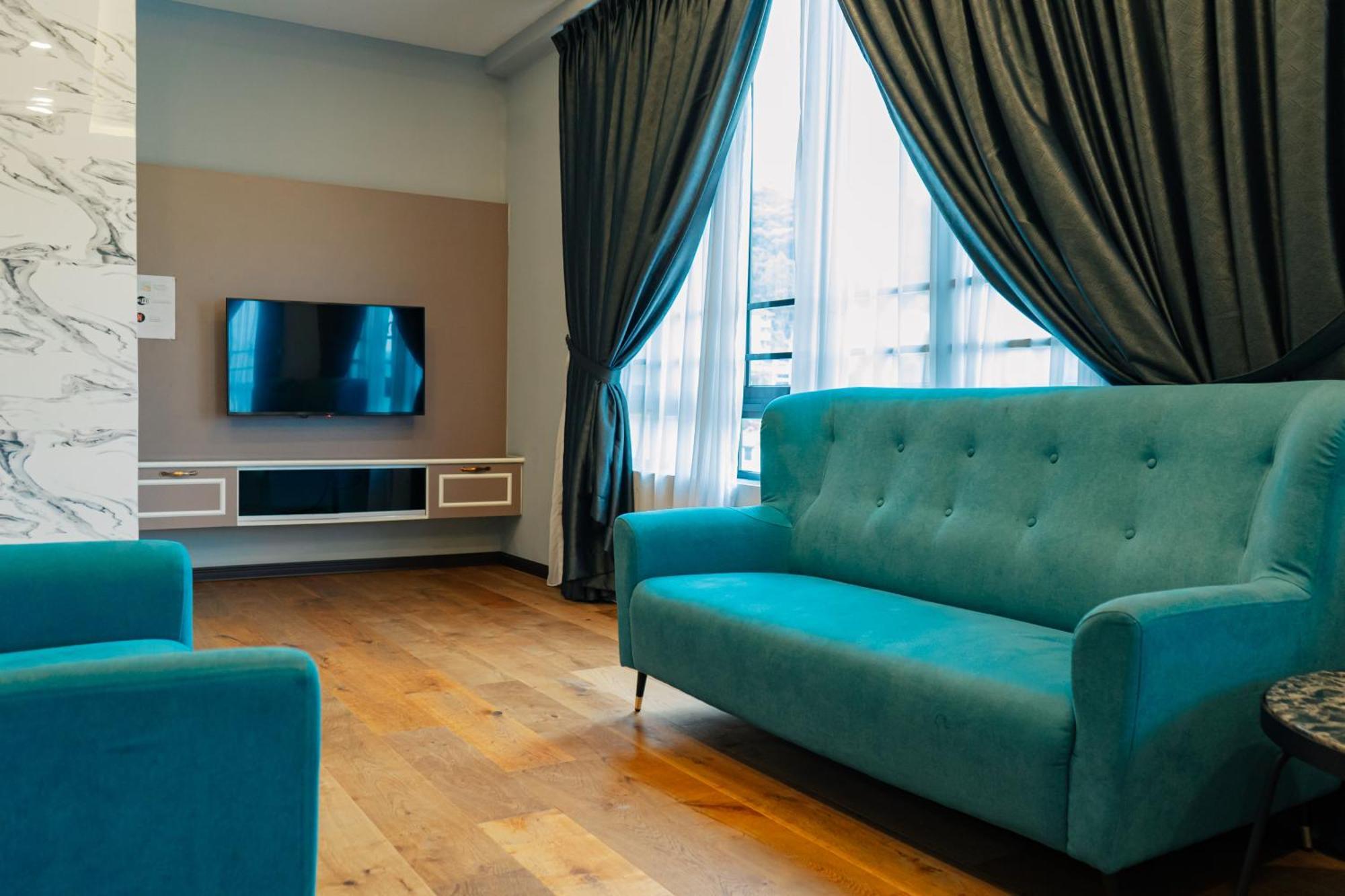 Hotel Lavie At Centrum Бринчанг Екстер'єр фото